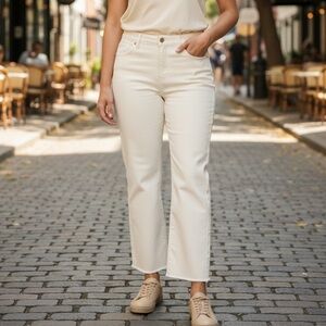 NWT KUT From The Kloth Kelsey High-Rise Ankle Flare Raw Hem Size 18 Ivory Jeans